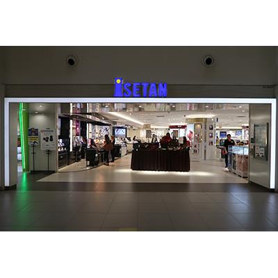 Isetan (L1) Shopfront