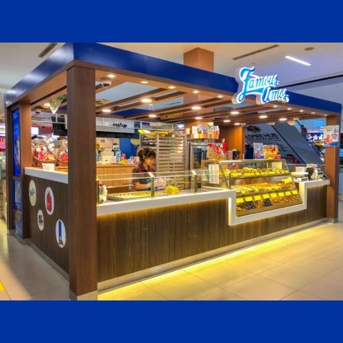 Famous Amos Shopfront